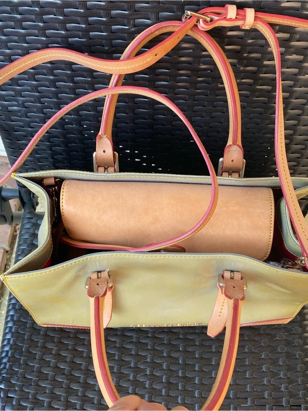 Dooney&Bourke Patent Leather Satchel/Crossbody
